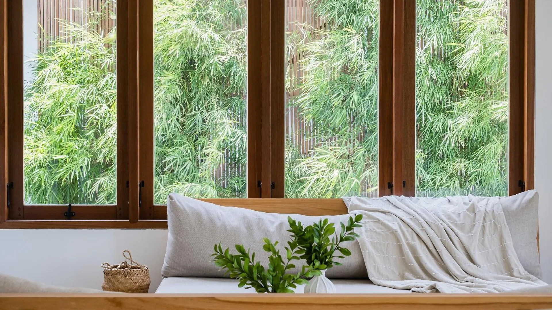 Treetop 4 - Enjoy This Traditional, Modern 3 Bd Villa In Bingin Pecatu